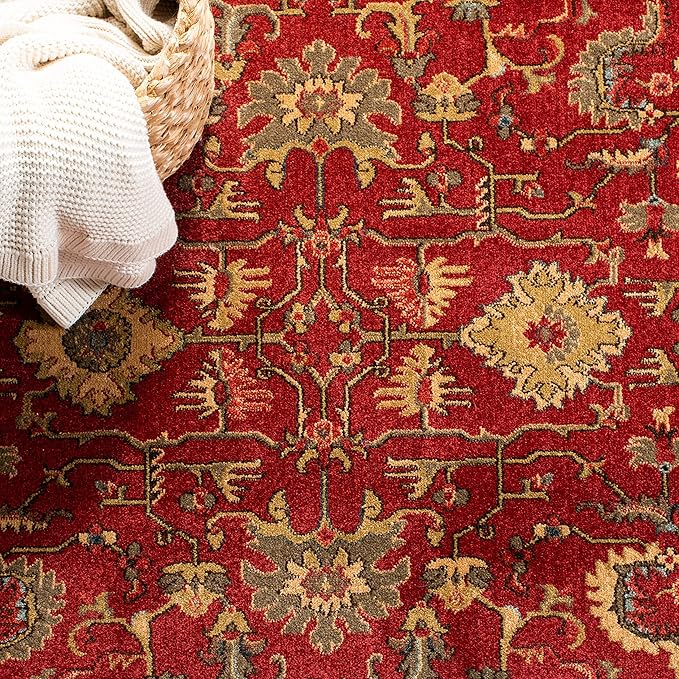 SAFAVIEH Mahal Collection Area Rug - 6'7" x 9'2", Red & Beige, Traditional Oriental Design, Non-Shedding & Easy Care, Ideal for High Traffic Areas in Living Room, Bedroom (MAH693Q)