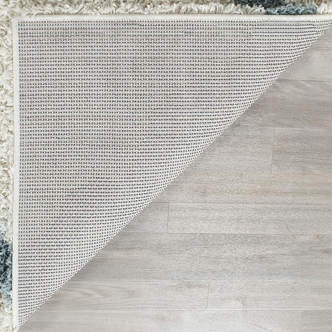 SAFAVIEH Dallas Shag Collection Runner Rug - 2'3" x 6', Ivory & Light Blue, Trellis Design, Non-Shedding & Easy Care, 1.5-inch Thick Ideal for High Traffic Areas in Living Room, Bedroom (SGD257J)