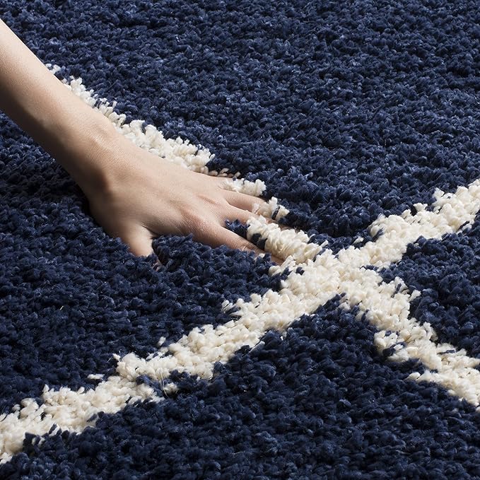 SAFAVIEH Hudson Shag Collection Accent Rug - 4' x 6', Navy & Ivory, Modern Trellis Design, Non-Shedding & Easy Care, 2-inch Thick Ideal for High Traffic Areas in Foyer, Living Room, Bedroom (SGH281C)