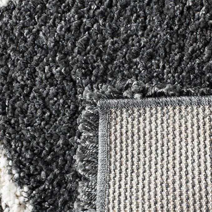 SAFAVIEH Hudson Shag Collection Area Rug - 5'3" x 7'6", Dark Grey & Ivory, Modern Trellis Design, Non-Shedding & Easy Care, 2-inch Thick Ideal for High Traffic Areas in Living Room, Bedroom (SGH281G)