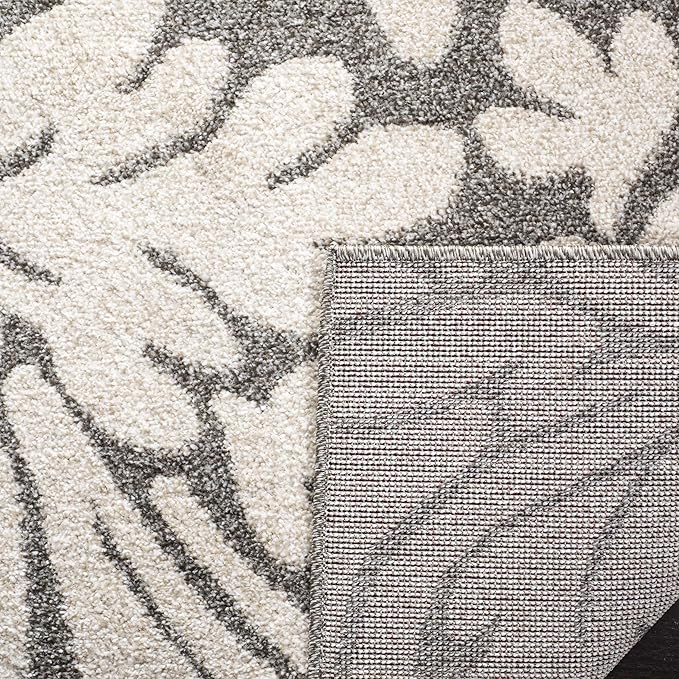 SAFAVIEH Amherst Collection Accent Rug - 2'6" x 4', Dark Grey & Beige, Floral Design, Non-Shedding & Easy Care, Ideal for High Traffic Areas in Entryway, Living Room, Bedroom (AMT425R)