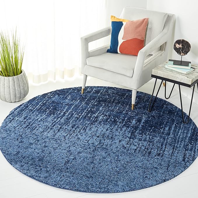 SAFAVIEH Retro Collection Area Rug - 8' Round, Light Blue & Blue, Modern Abstract Design, Non-Shedding & Easy Care, Ideal for High Traffic Areas in Living Room, Bedroom (RET2770-6065)