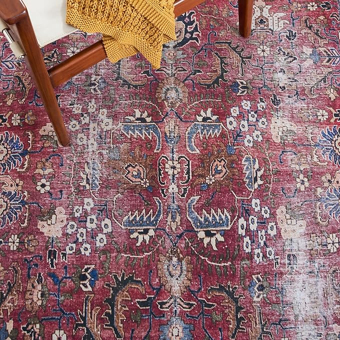 SAFAVIEH Washable Rug Tucson Collection - 2'6' x 8' Runner, Red & Beige, Slip Resistant & Easy to Clean, Ideal for Hallway, Foyer, Entryway, Bedroom (TSN174Q)