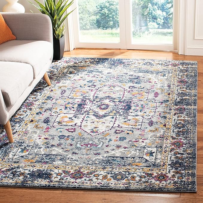 SAFAVIEH Evoke Collection 3' x 5' Grey/Grey EVK275H Oriental Medallion Distressed Non-Shedding Living Room Bedroom Accent Rug