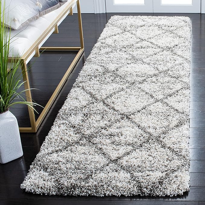 SAFAVIEH Hudson Shag Collection Runner Rug - 2'3" x 6', Grey & Beige, Modern Trellis Design, Non-Shedding & Easy Care, 2-inch Thick Ideal for High Traffic Areas in Living Room, Bedroom (SGH281J)