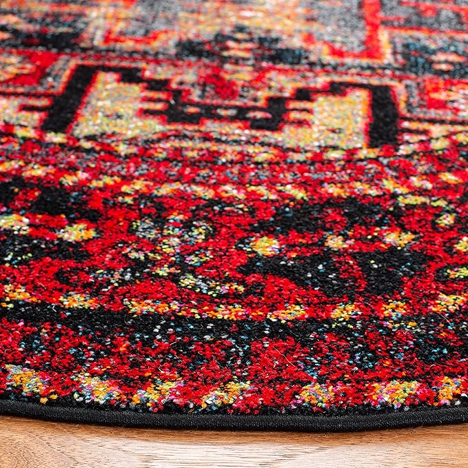 SAFAVIEH Vintage Hamadan Collection Area Rug - 10' Round, Red & Multi, Oriental Traditional Persian Design, Non-Shedding & Easy Care, Ideal for High Traffic Areas in Living Room, Bedroom (VTH213A)